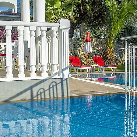 Oeluedeniz Hotel 4*